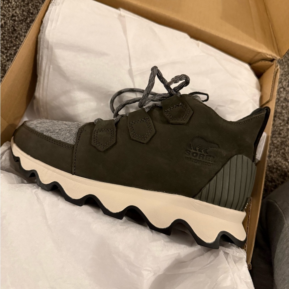 Sorel Alpine Tundra Brown Sneakers